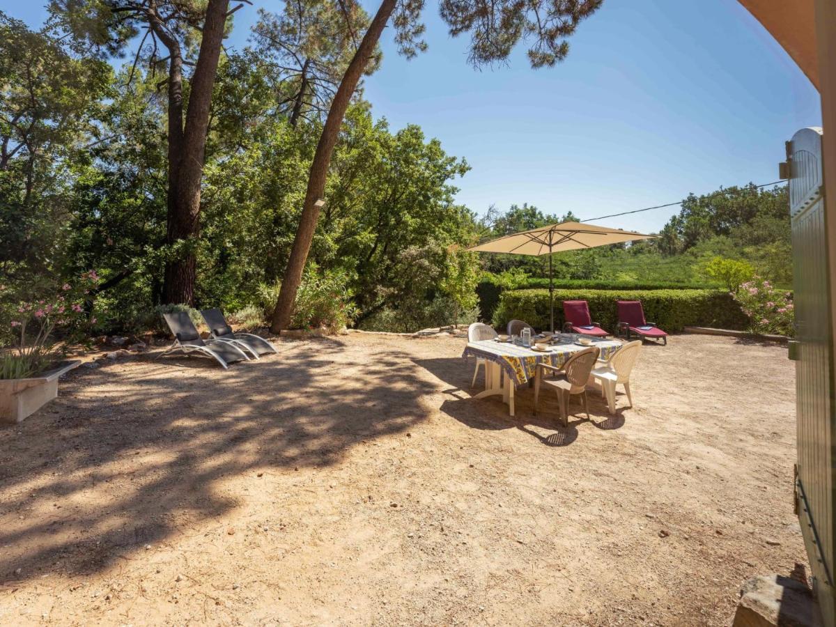 Holiday Home Les Ecureuils By Interhome Saint-Pantaléon Екстериор снимка